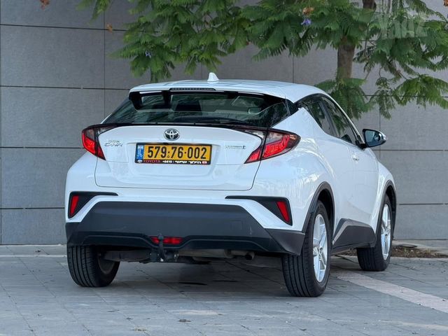 טויוטה C-HR