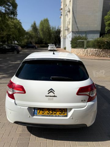 סיטרואן C4