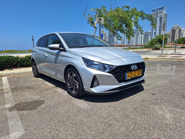 יונדאי i20