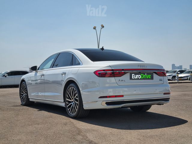 אאודי A8