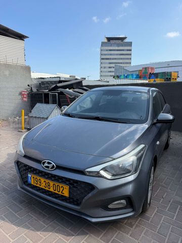 יונדאי i20