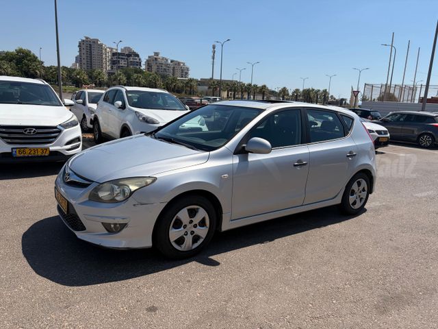 מודעת רכב יונדאי i30