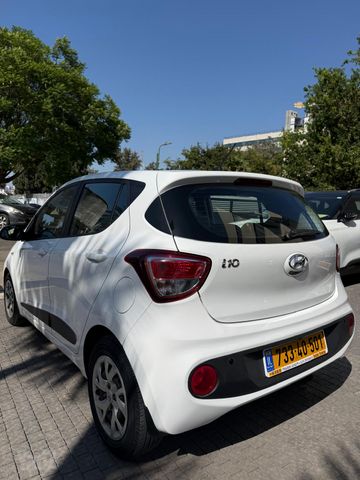 יונדאי i10