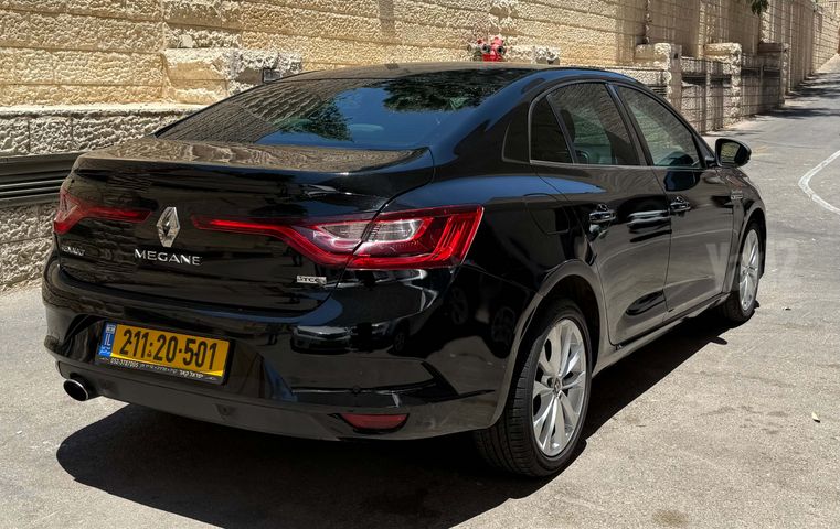 רנו מגאן