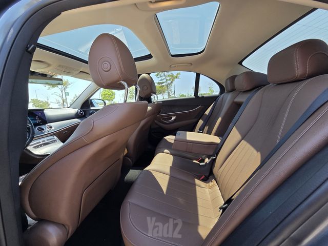 מרצדס-בנץ E-class