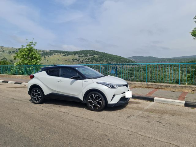 טויוטה C-HR