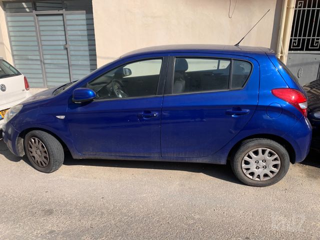 יונדאי i20
