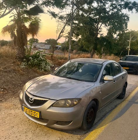 מאזדה 3