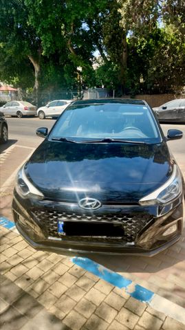 יונדאי i20