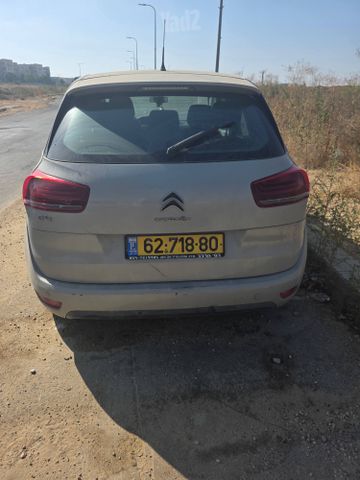מודעת רכב סיטרואן C4 פיקאסו