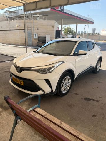 טויוטה C-HR