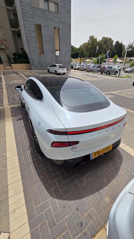 אקספנג P7