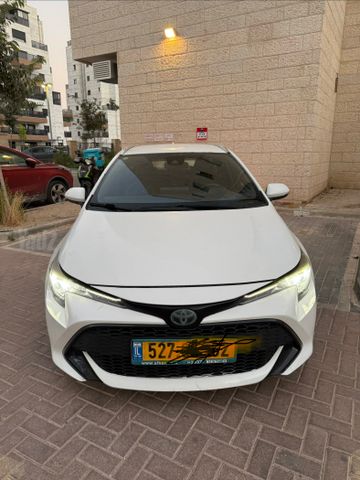טויוטה קורולה