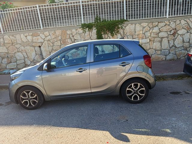 קיה פיקנטו