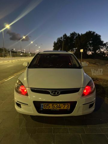יונדאי i30