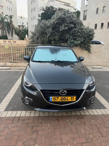 מאזדה 3