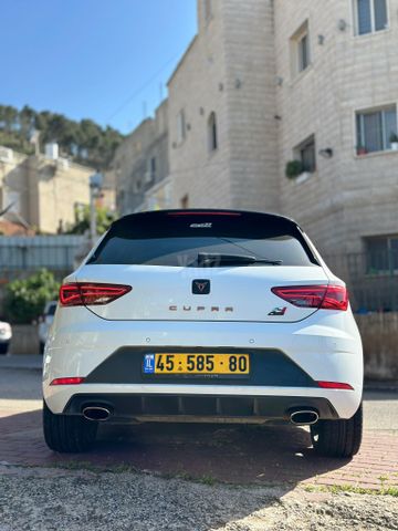 מודעת רכב סיאט לאון