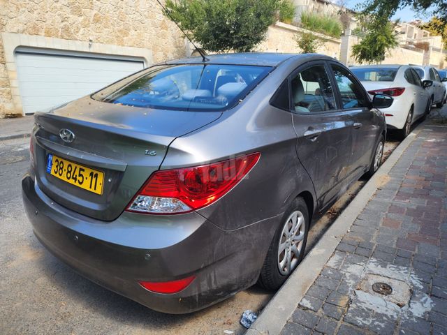 יונדאי אקסנט i25