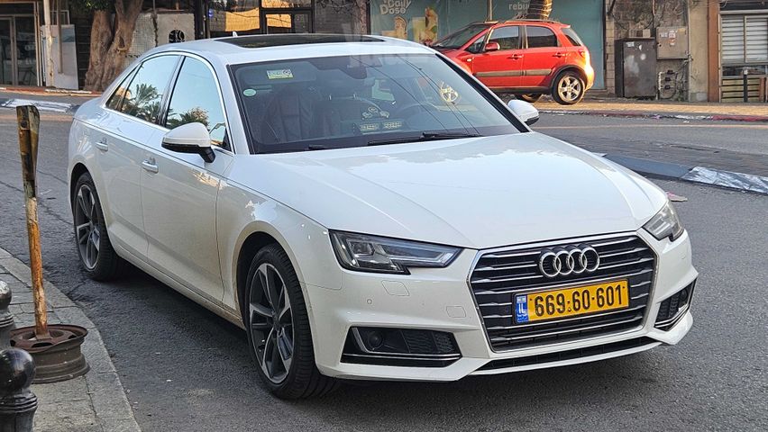 A4 4X2 Limited אוט׳ 2.0 (190 כ״ס)