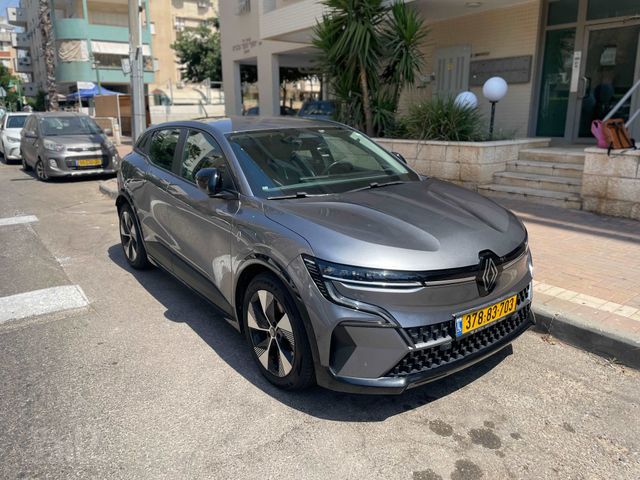 רנו מגאן E-Tech