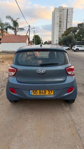 יונדאי i10