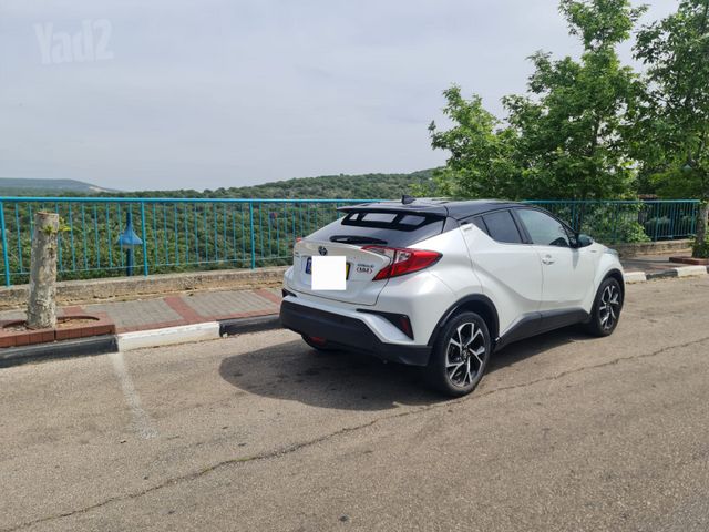 טויוטה C-HR