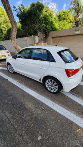 אאודי A1