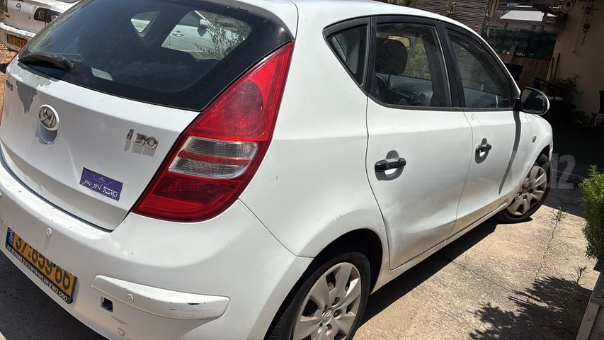 יונדאי i30