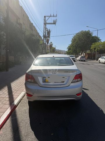 מודעת רכב יונדאי אקסנט i25