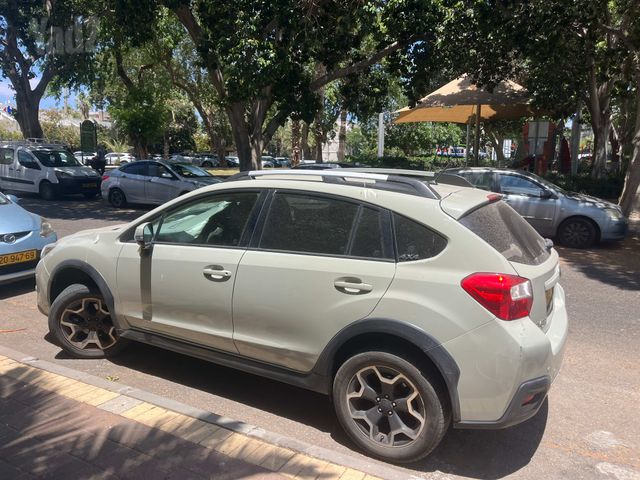 סובארו XV