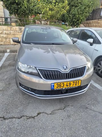 סקודה ראפיד