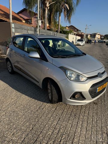 יונדאי i10
