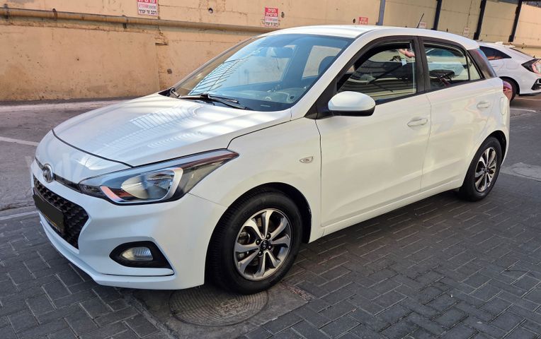 מודעת רכב יונדאי i20