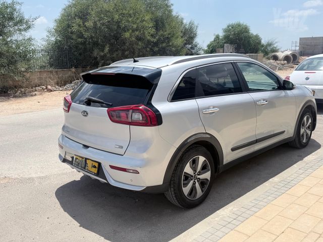 מודעת רכב קיה נירו