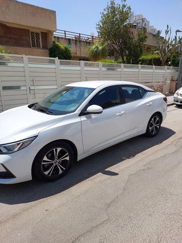ניסאן סנטרה