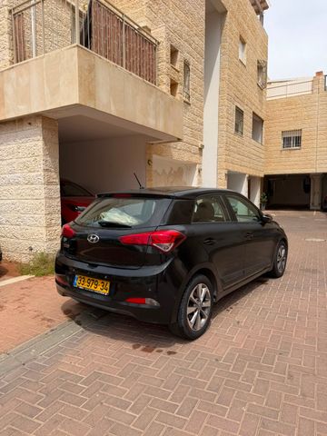 יונדאי i20