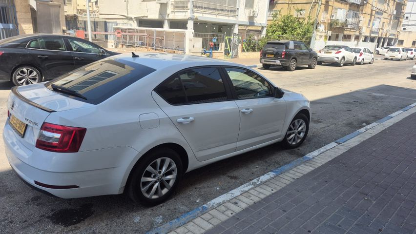 סקודה אוקטביה 