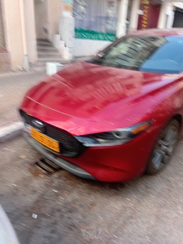 מאזדה 3