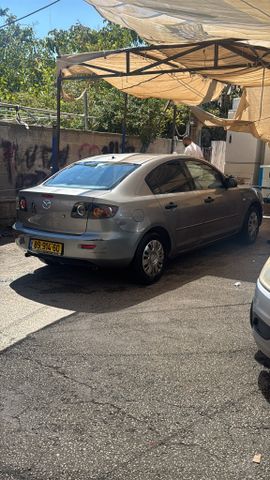 מאזדה 3