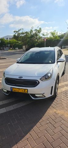 מודעת רכב קיה נירו