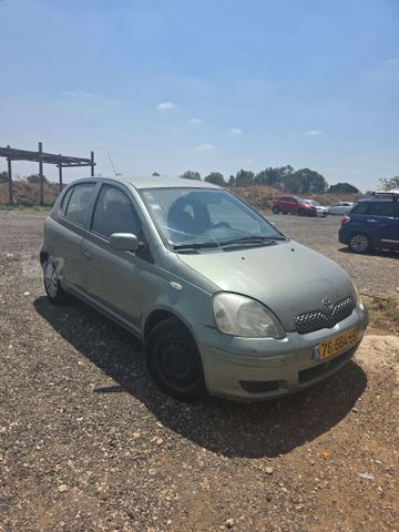 מודעת רכב טויוטה יאריס