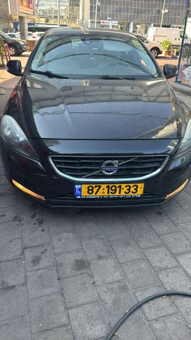 מודעת רכב וולוו V40