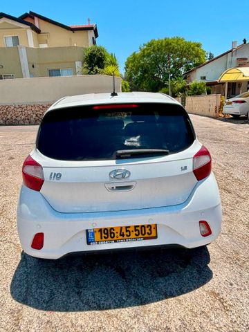יונדאי i10