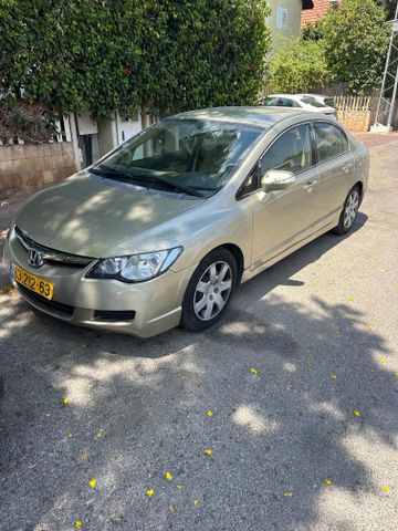 הונדה סיוויק