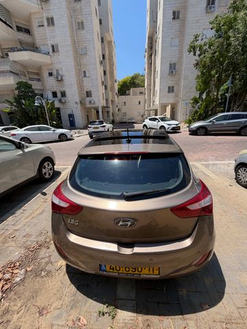 יונדאי i30