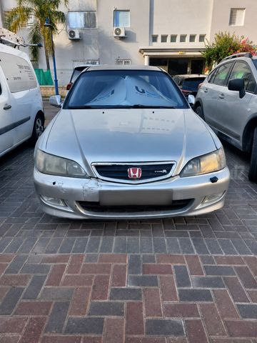 מודעת רכב הונדה אקורד