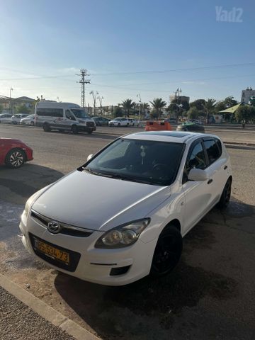 יונדאי i30