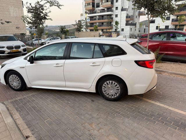 טויוטה קורולה