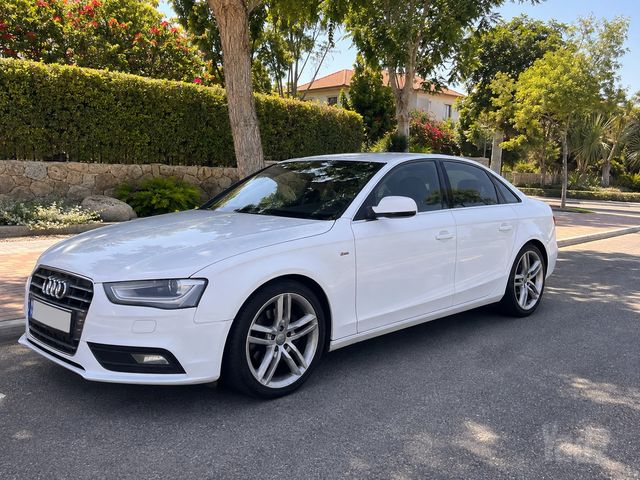 מודעת רכב אאודי A4