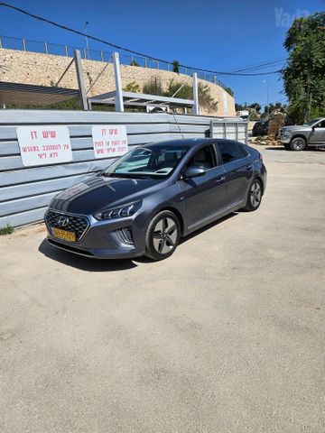 יונדאי איוניק